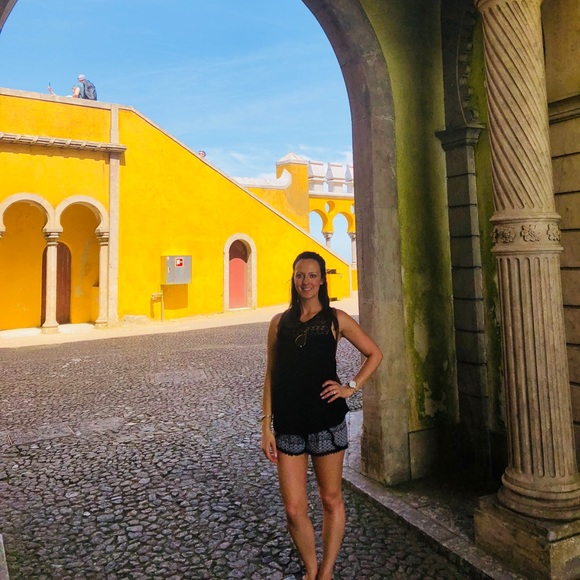 Meet your Posher ⭐️ Posh Ambassador⭐️ - Picture 10 of 12